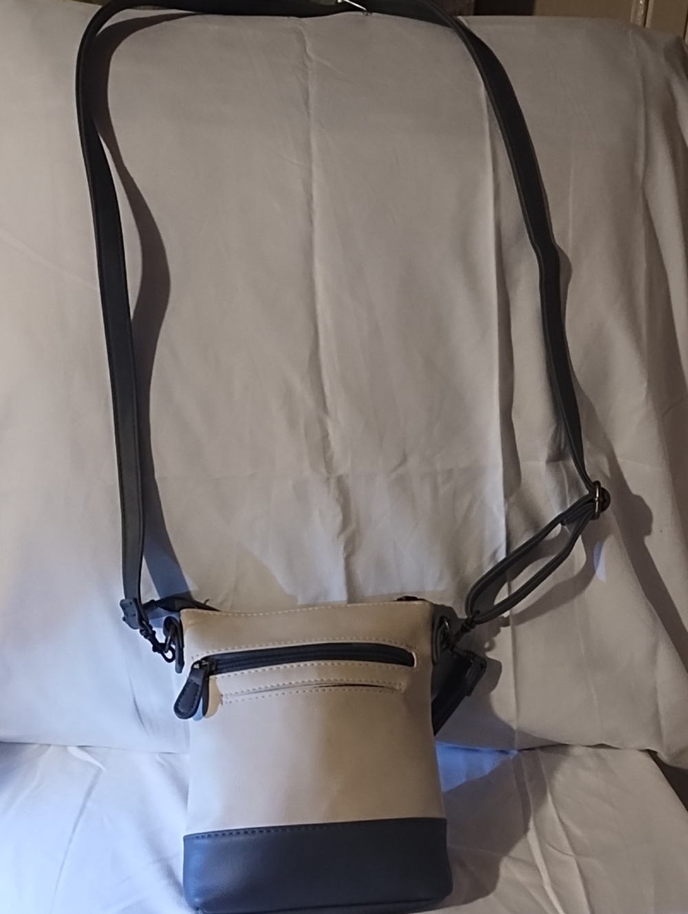 NWOT Stone & Co. Cream and Black Compact Crossbody Bag